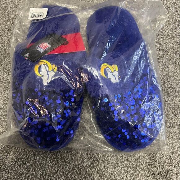 New - Sparkly FOCO NFL Los Angeles Ram’s Women's Slippers Size Small - Picture 2 of 4